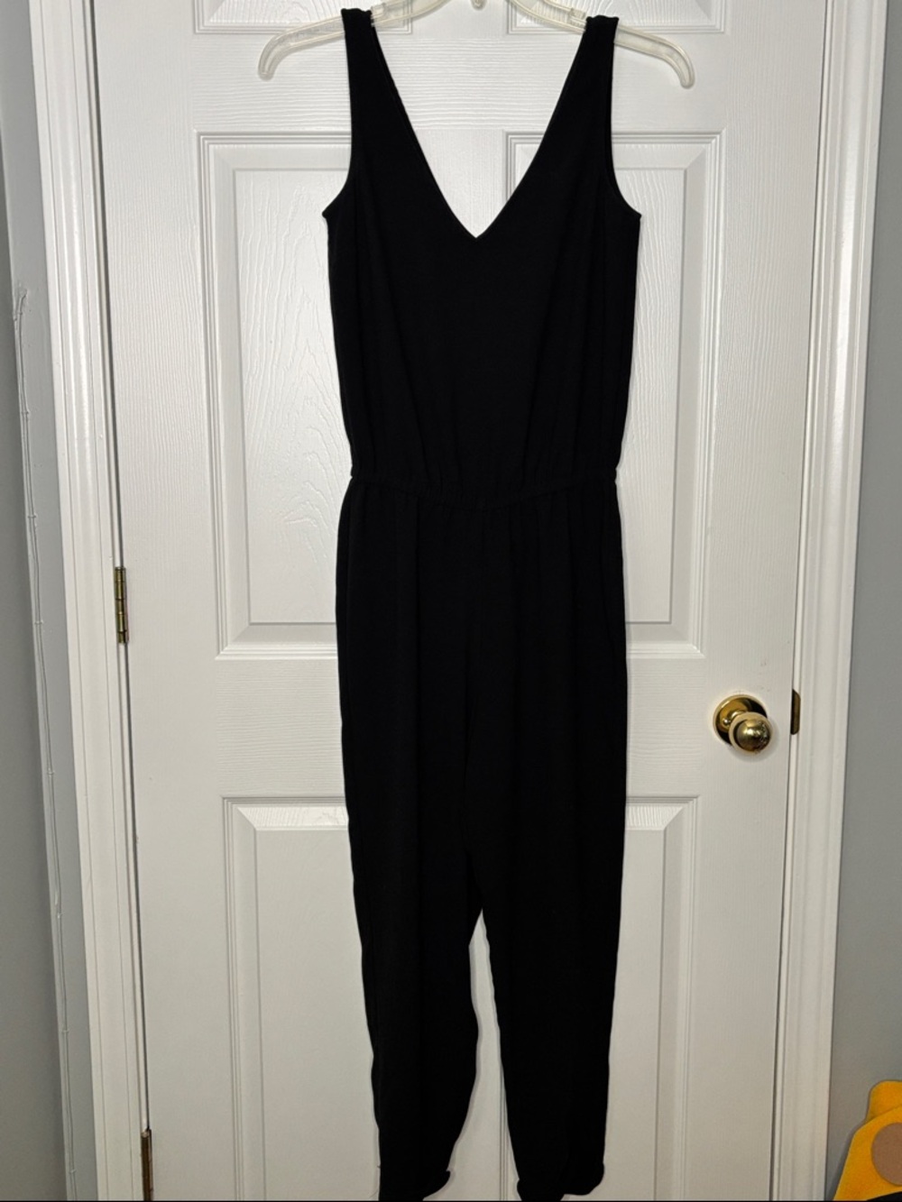 Marina Layer Black Sleeveless V-Neck Jumpsuit Size Small